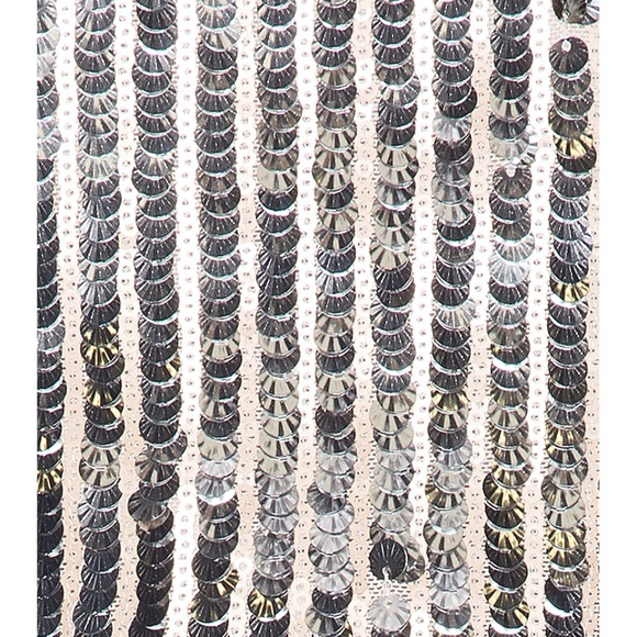 Revolve MAJORELLE Jericho Sequin Tank Top Silver Size Medium NWT - Picture 5 of 5